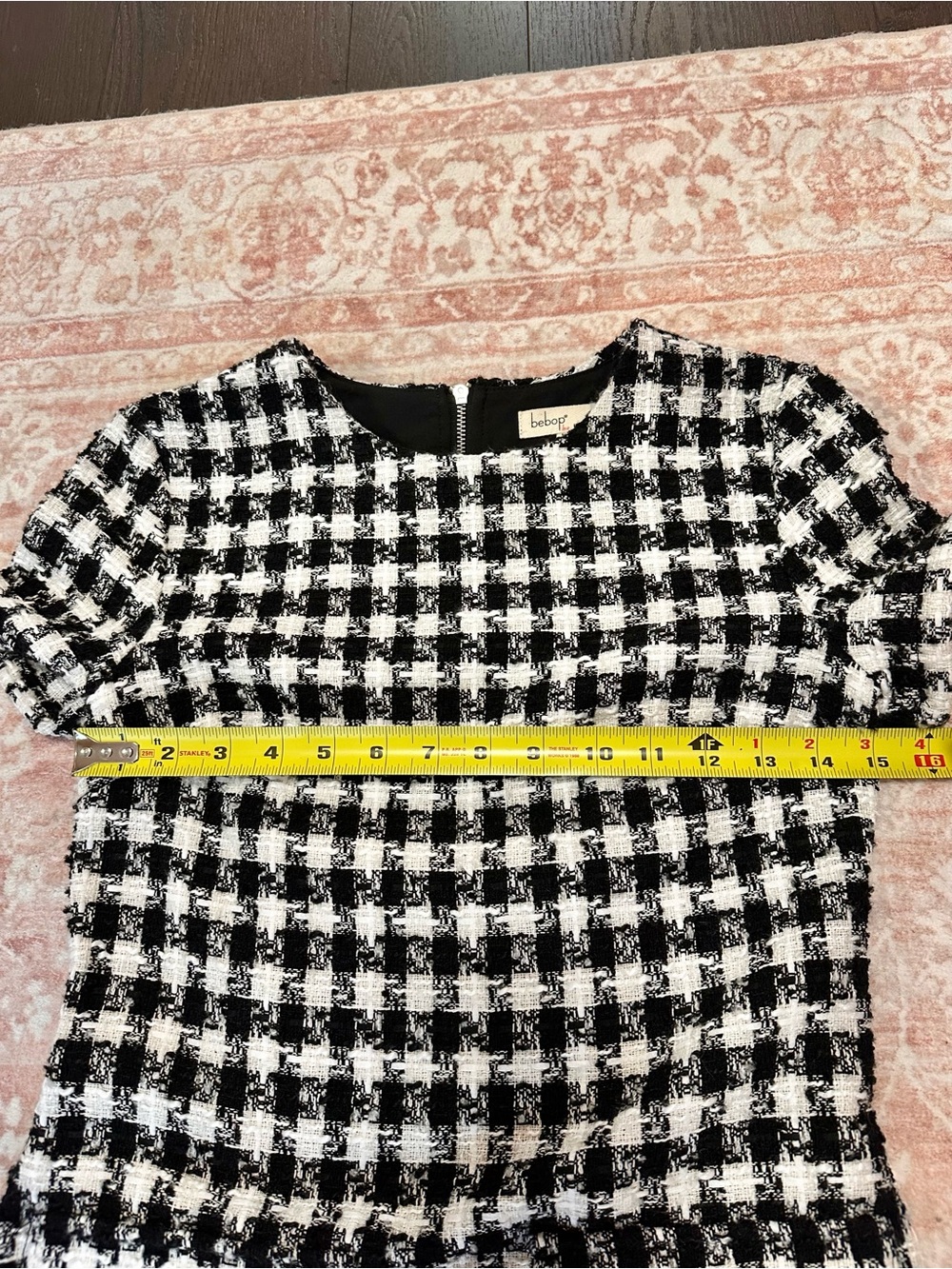 Like New 🖤 Tweed Houndstooth Mini Dress - Picture 6 of 11